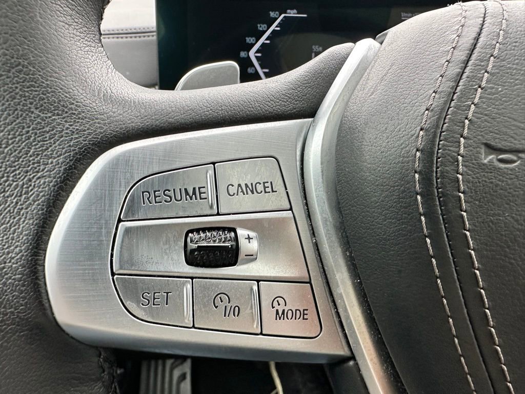 Used 2024 BMW X7 xDrive40i image 31