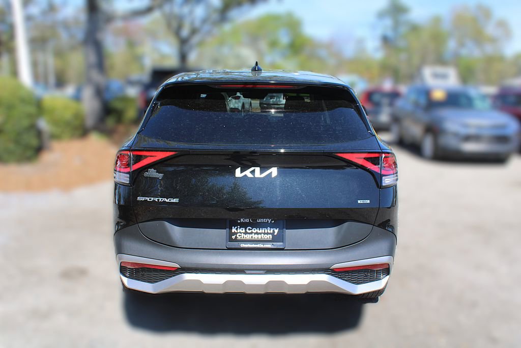 Certified 2023 Kia Sportage LX image 9