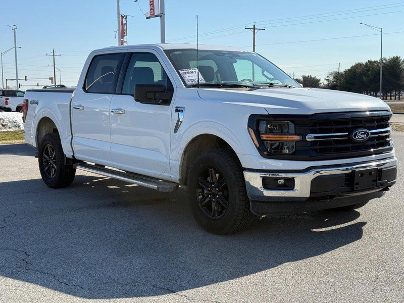 Used 2025 Ford F150 XLT w/ Equipment Group 301A Standard AWD/4WD image 9