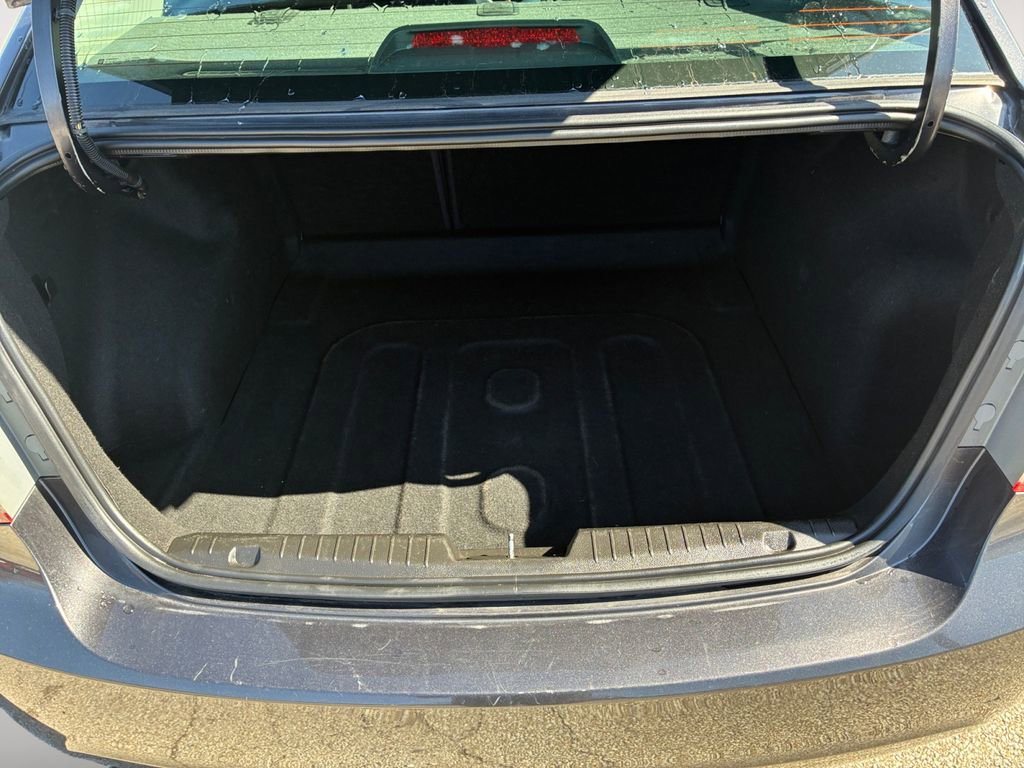 Used 2016 Chevrolet Cruze LT image 18