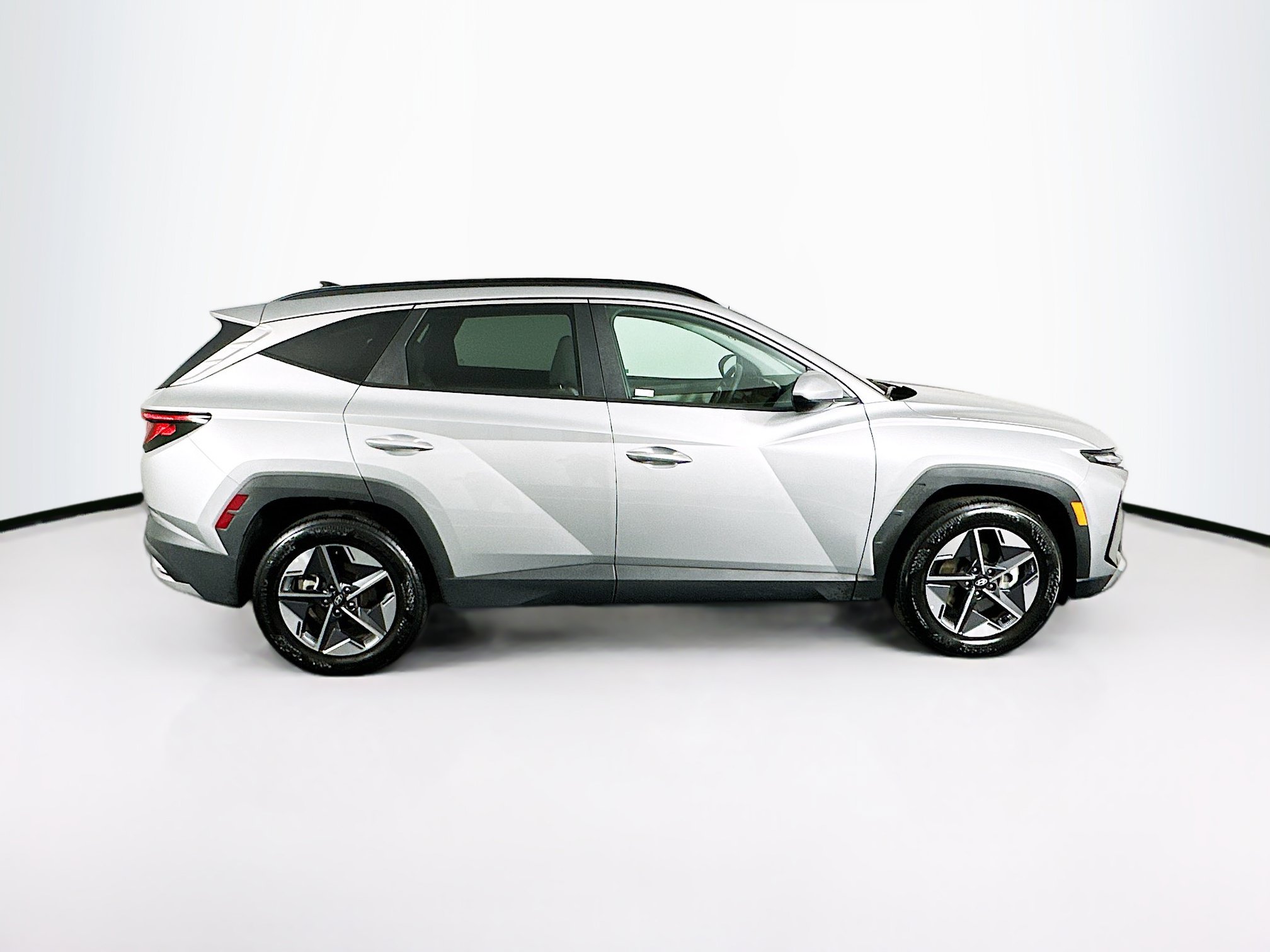 Used 2025 Hyundai Tucson SEL FWD image 10