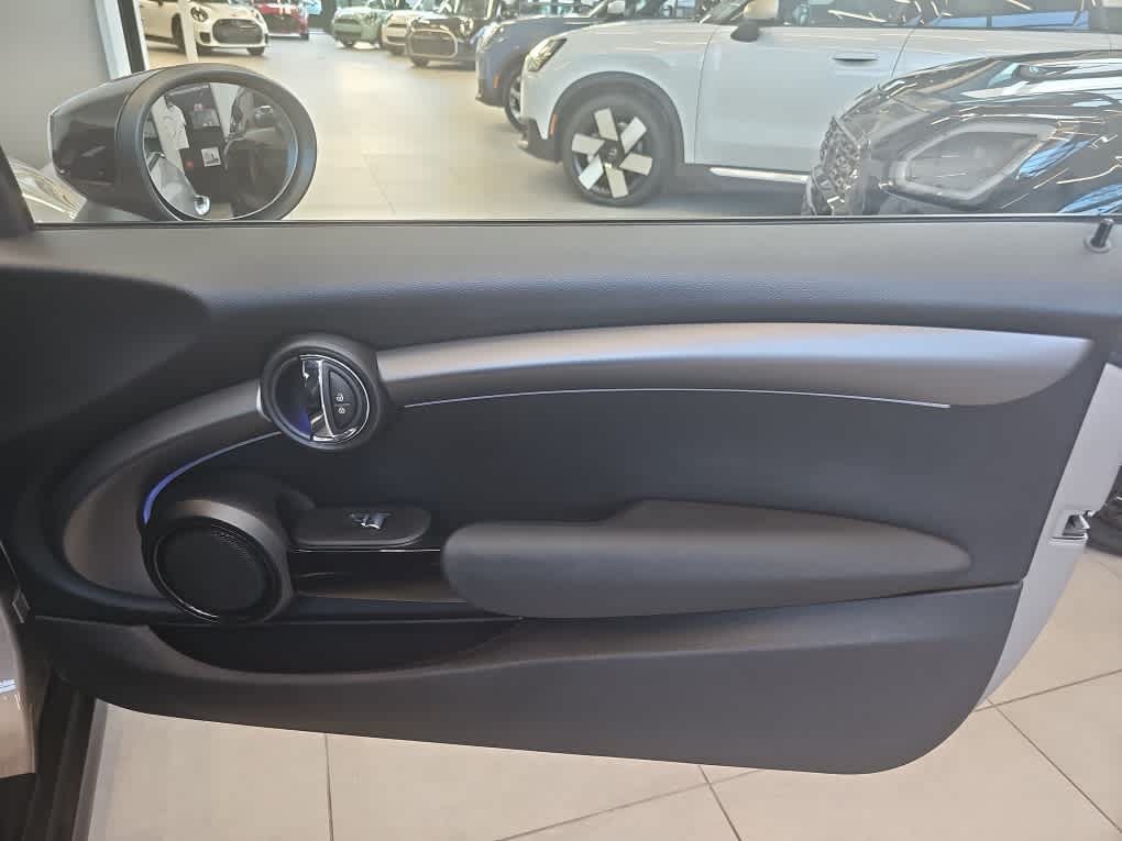 Used 2022 MINI Cooper S FWD image 19