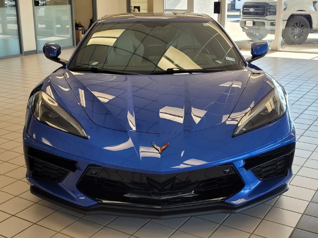 Used 2023 Chevrolet Corvette Stingray Preferred Cpe w/ Z51 Performance Package RWD image 2