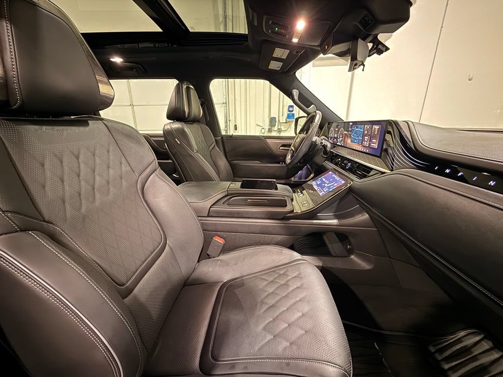 Used 2025 INFINITI QX80 Autograph AWD/4WD image 37