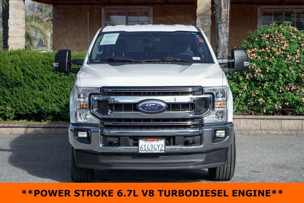 Used 2020 Ford F350 XLT w/ XLT Value Package AWD/4WD image 3