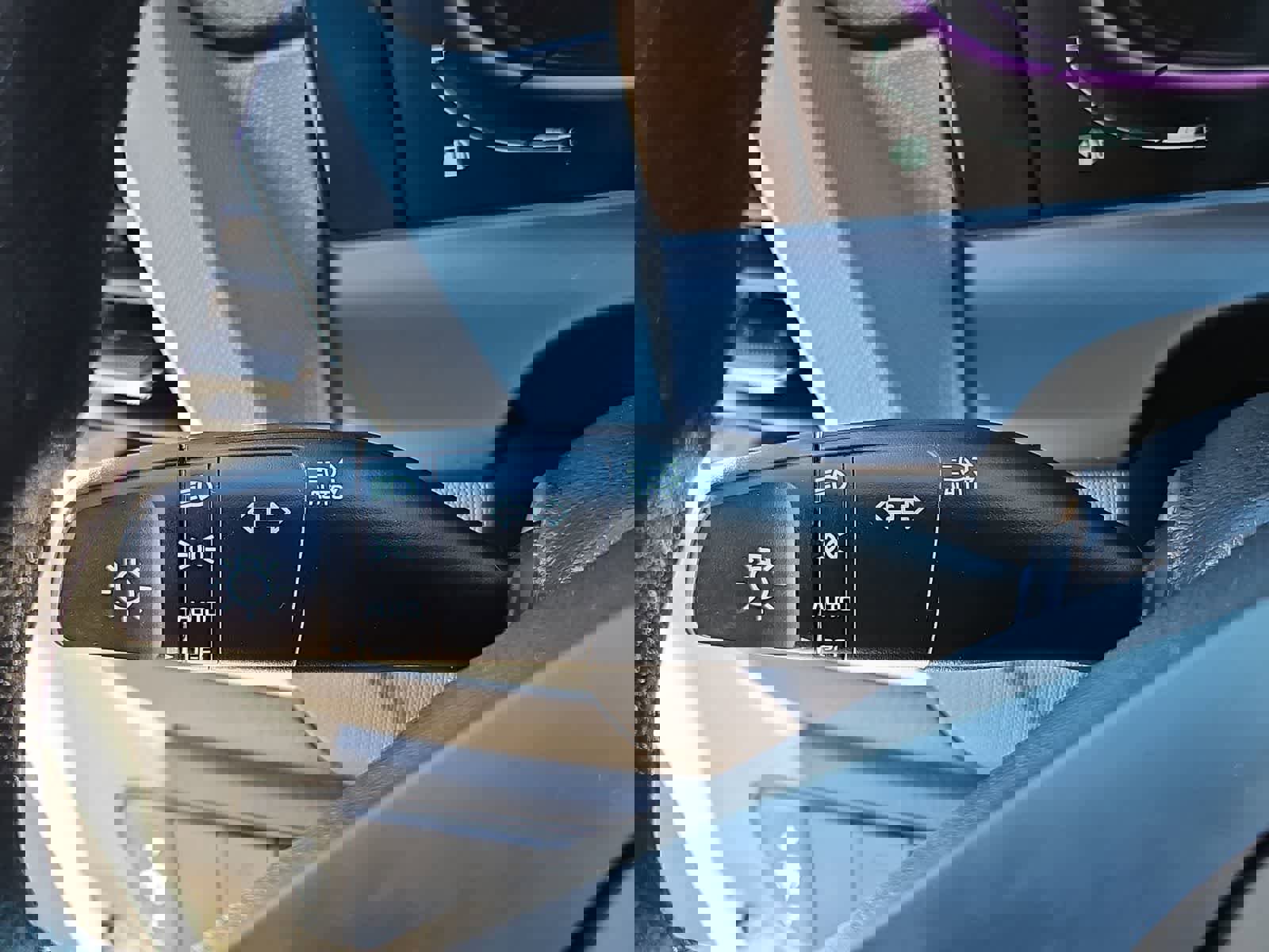 Used 2024 Kia Seltos LX image 28