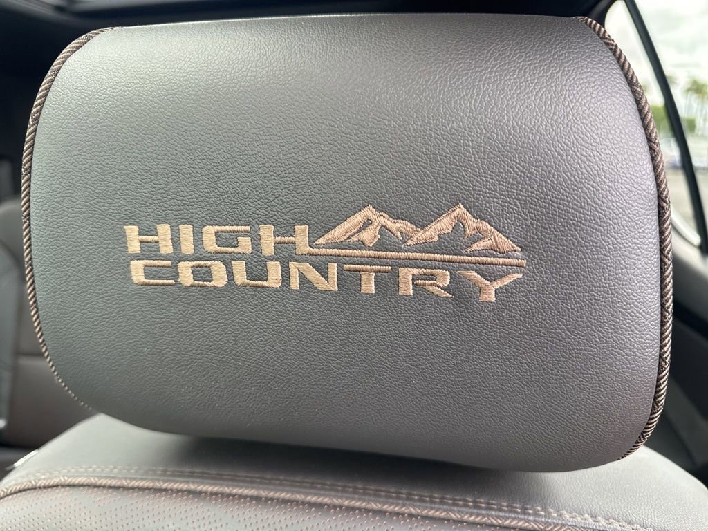 Used 2022 Chevrolet Traverse High Country w/ LPO, Floor Liner Package image 28