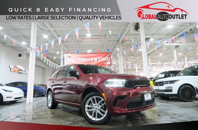 Used 2024 Dodge Durango GT image 1