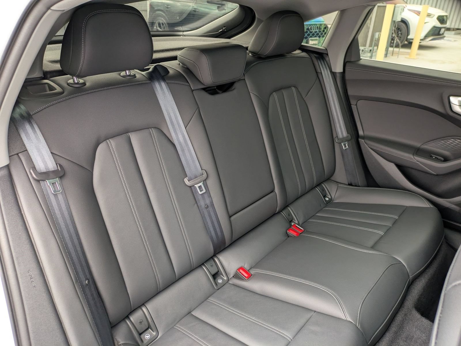 Used 2025 Audi A5 2.0T Premium w/ Convenience Package AWD/4WD image 28