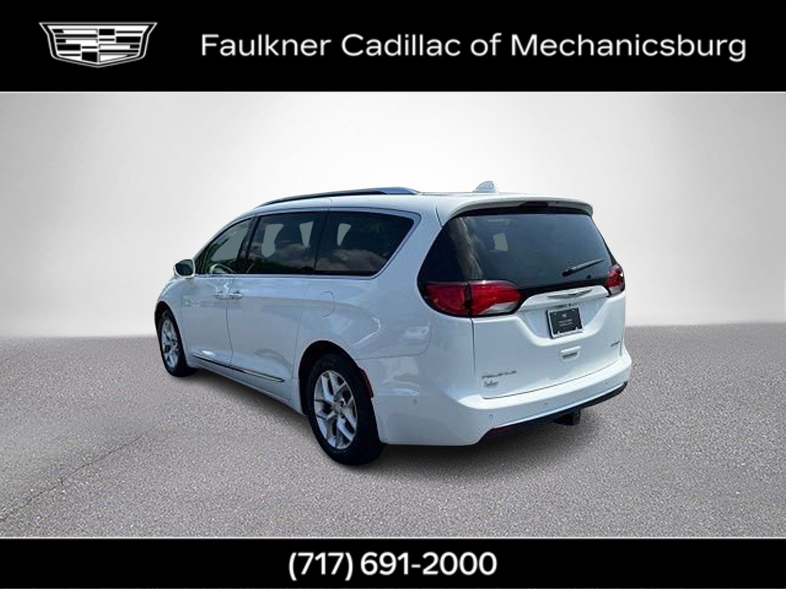 Used 2020 Chrysler Pacifica Limited w/ Advanced Safetytec Group FWD image 8