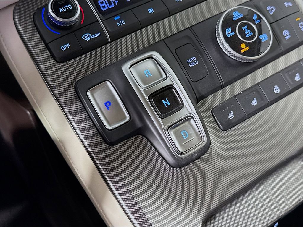 Used 2020 Hyundai Palisade Limited image 17