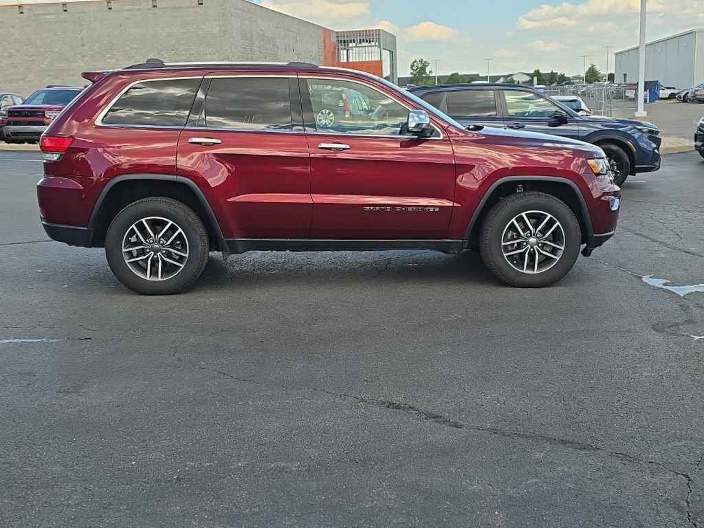 Used 2021 Jeep Grand Cherokee Limited AWD/4WD image 10