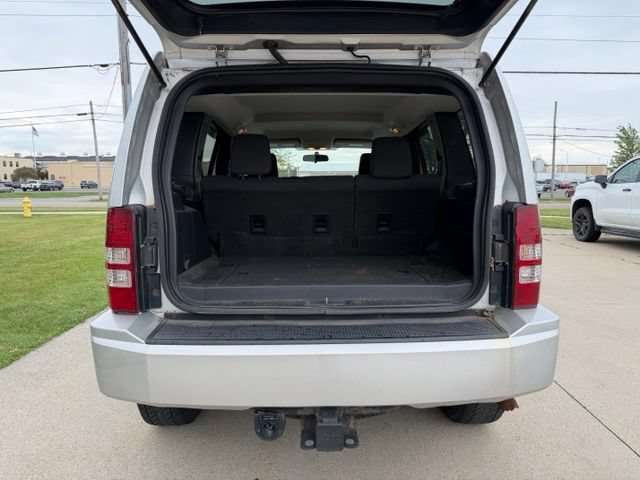 Used 2009 Jeep Liberty Sport w/ Popular Equipment Group AWD/4WD image 11