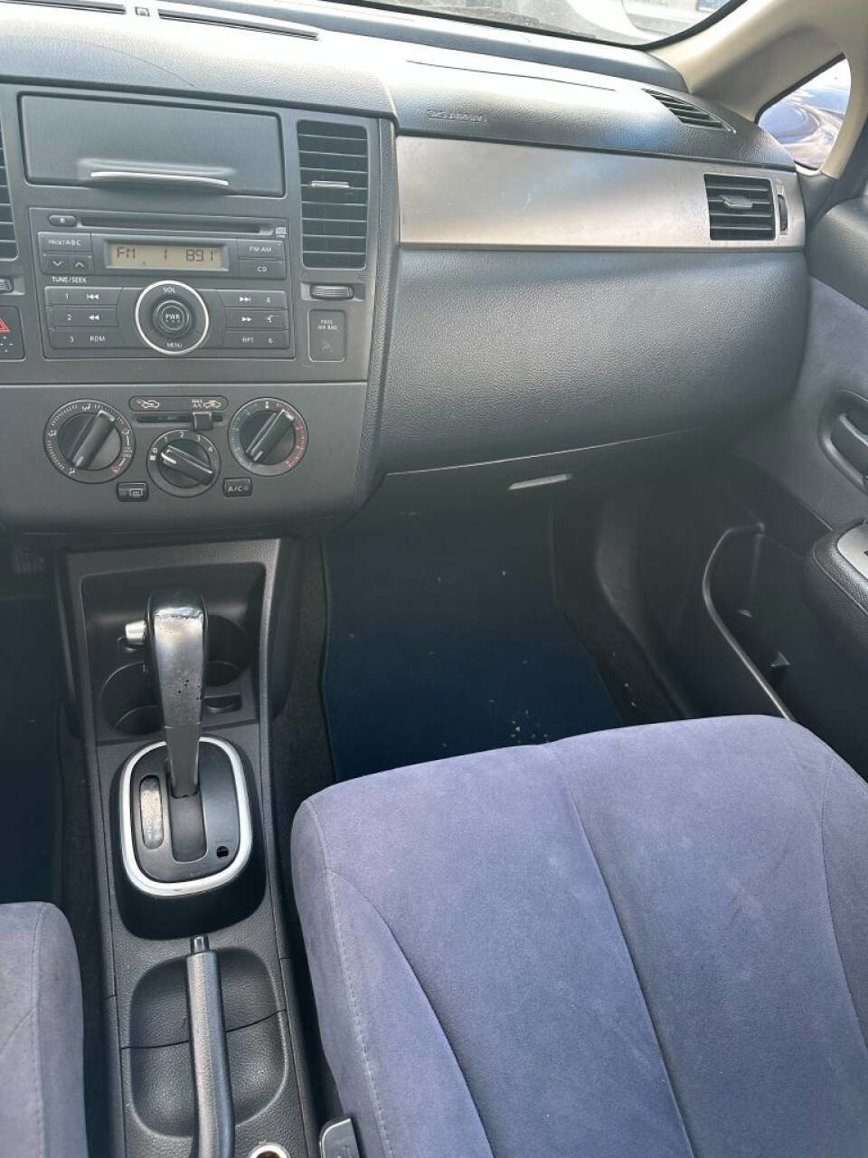 Used 2007 Nissan Versa 1.8 S w/ PWR Pkg image 19