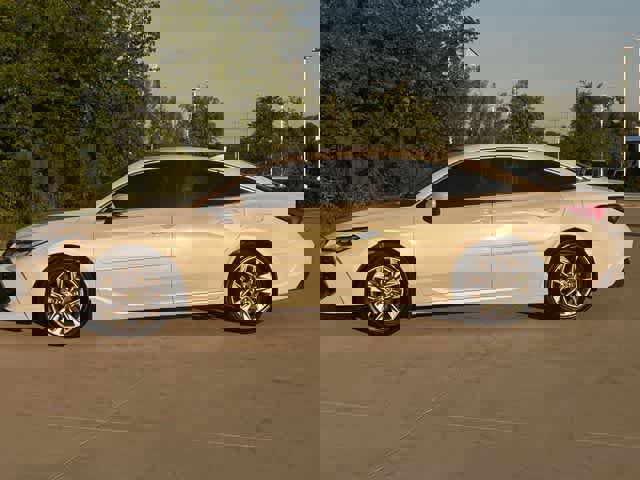 Used 2022 Toyota Avalon XLE image 4