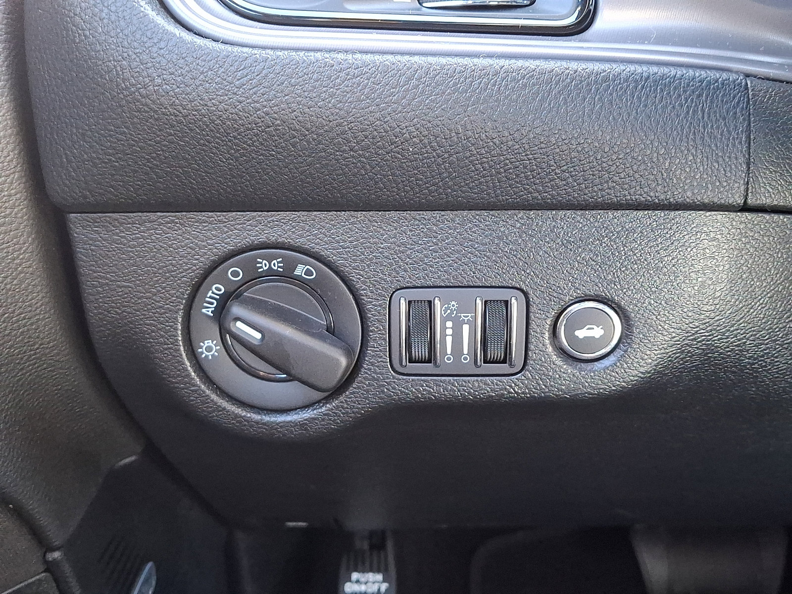 Used 2023 Dodge Challenger GT w/ Performance Handling Group image 24