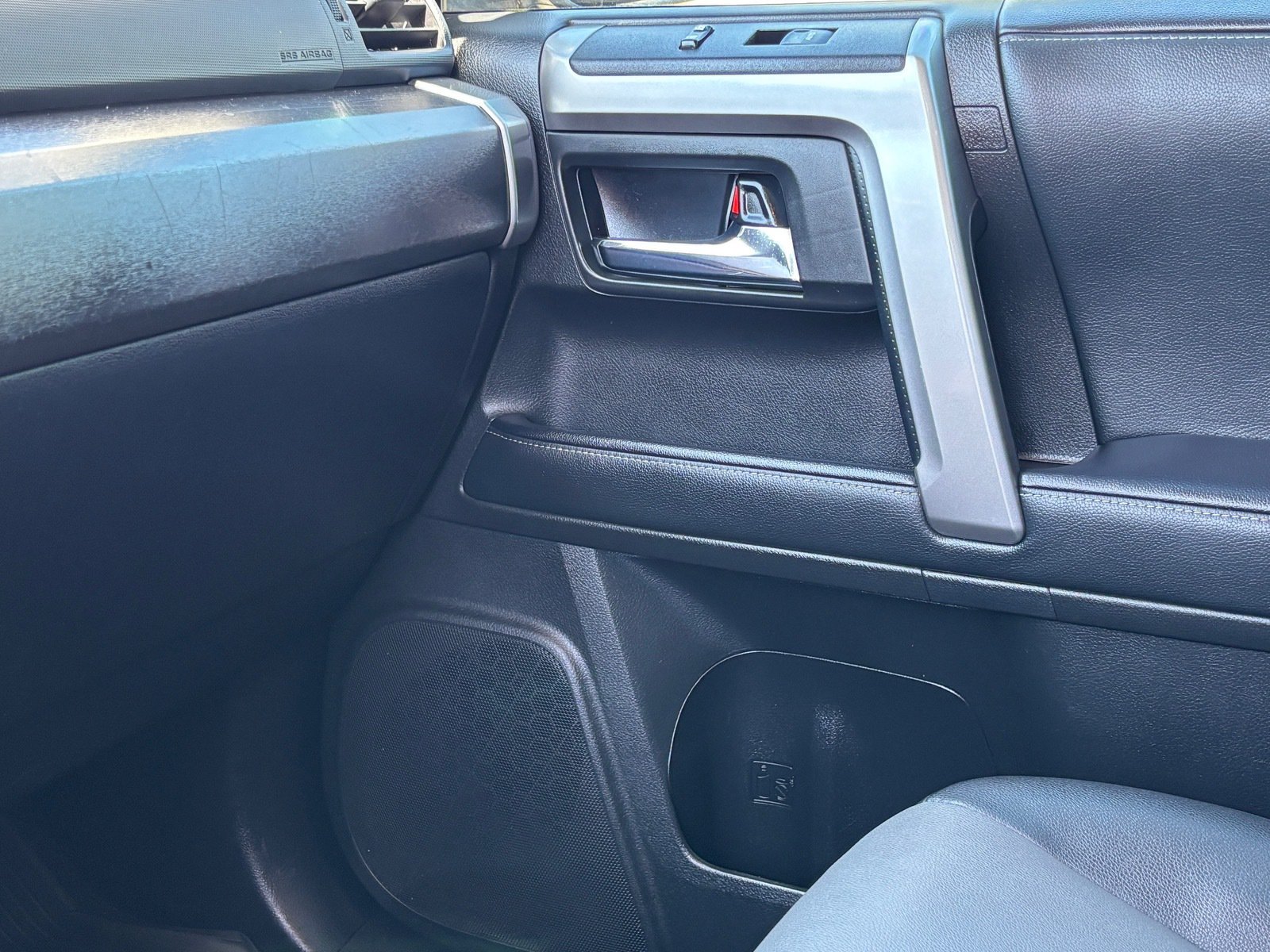 Used 2021 Toyota 4Runner SR5 Premium w/ Moonroof Package AWD/4WD image 19
