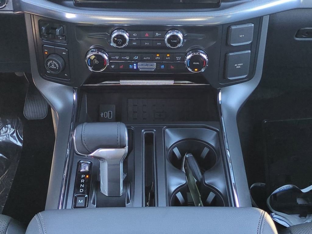 New 2025 Ford F150 Lariat w/ Equipment Group 501A Mid image 20