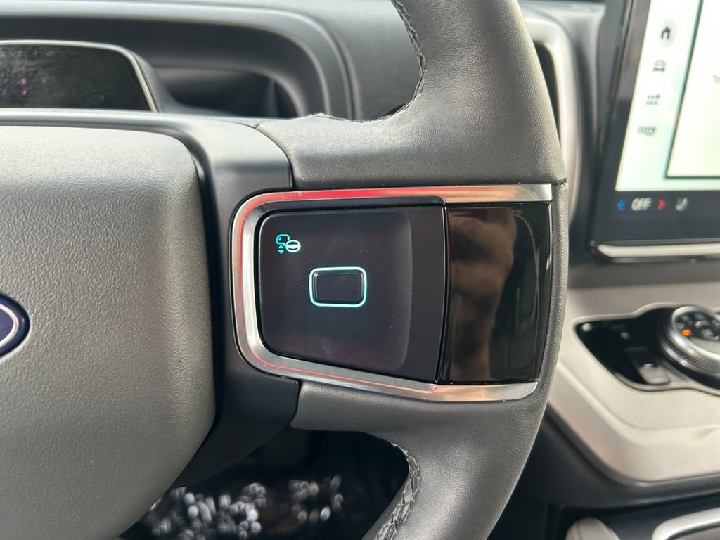 Used 2025 Ford Expedition Max Active image 22