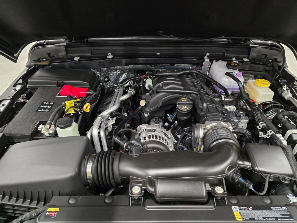 New 2026 Jeep Wrangler Unlimited Sahara AWD/4WD image 11