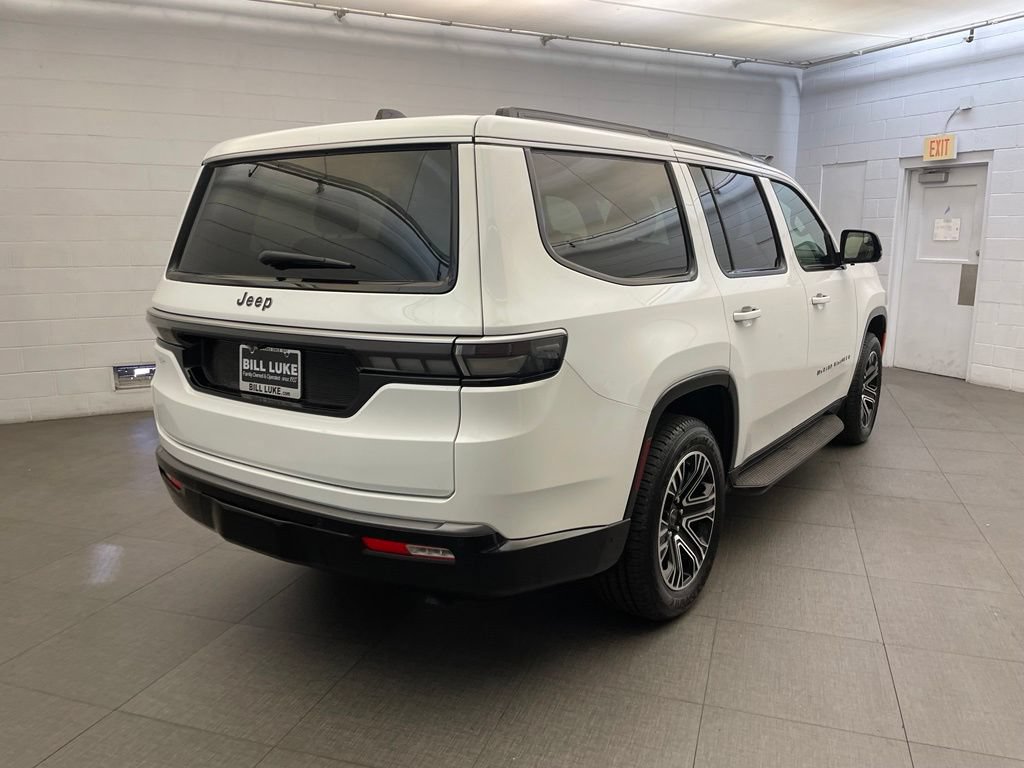 New 2026 Jeep Grand Wagoneer 2WD w/ Premium Group I image 4
