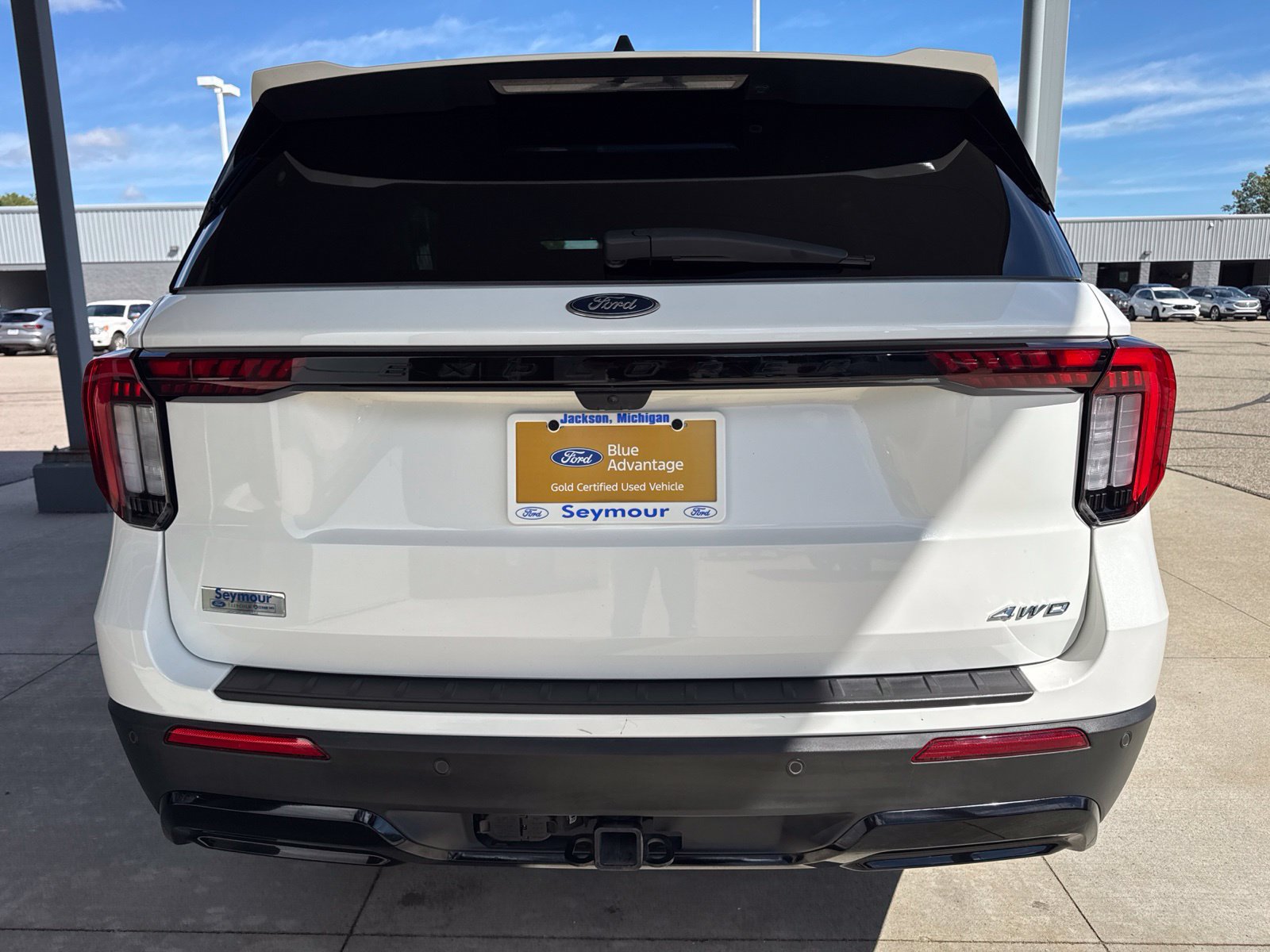 Certified 2025 Ford Explorer ST-Line AWD/4WD image 6
