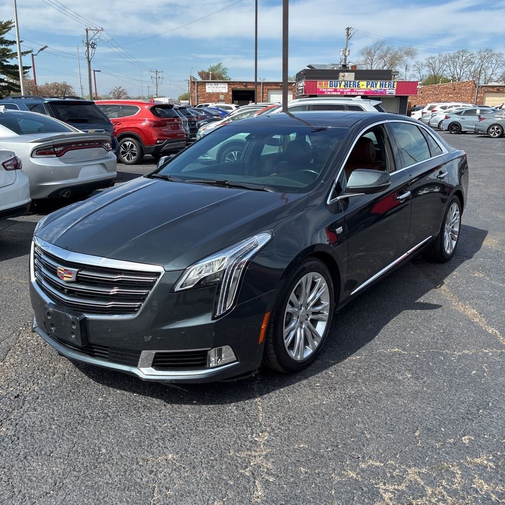 Used 2018 Cadillac XTS Luxury w/ Driver Awareness Package AWD/4WD image 2