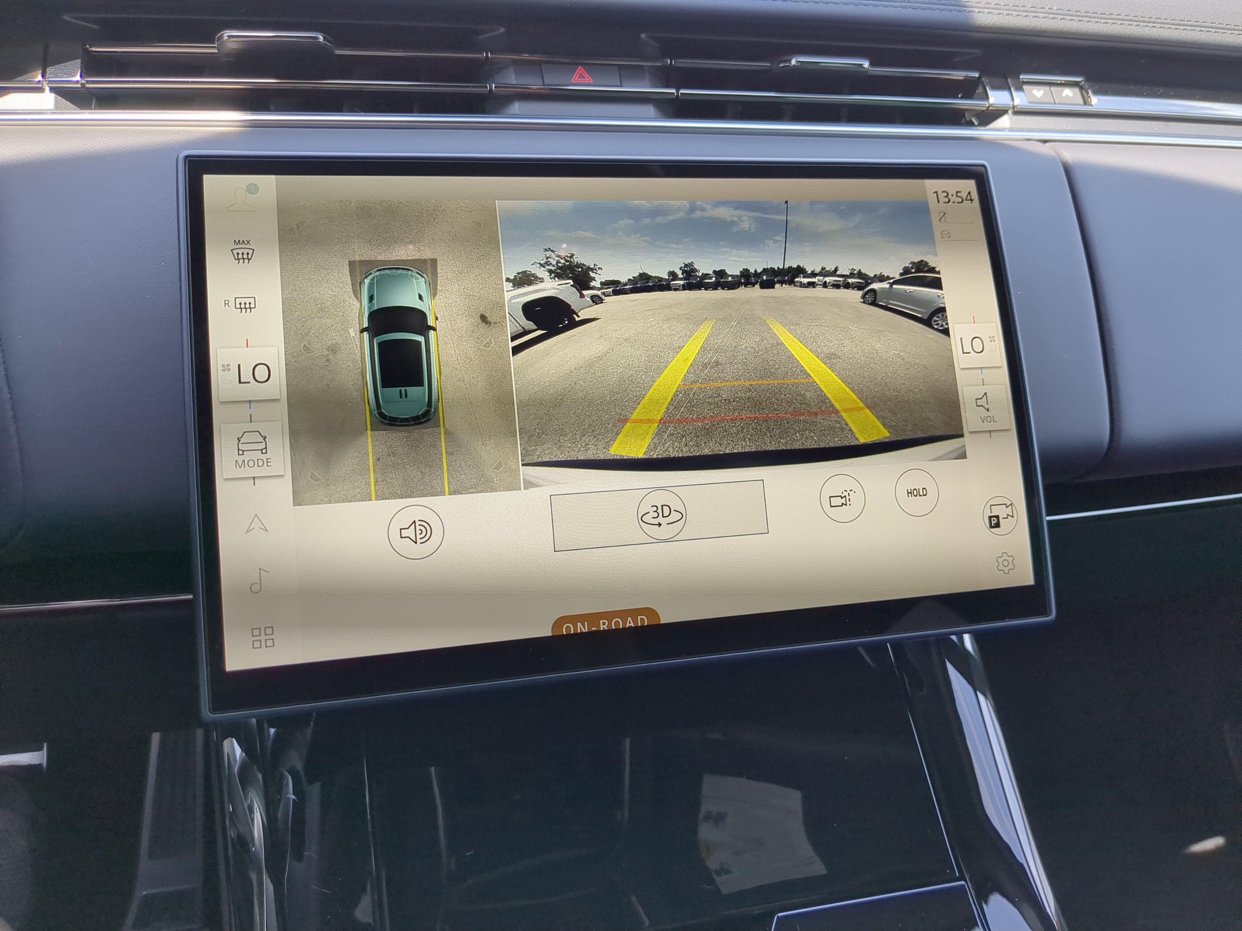 New 2025 Land Rover Range Rover Sport Dynamic SE image 21