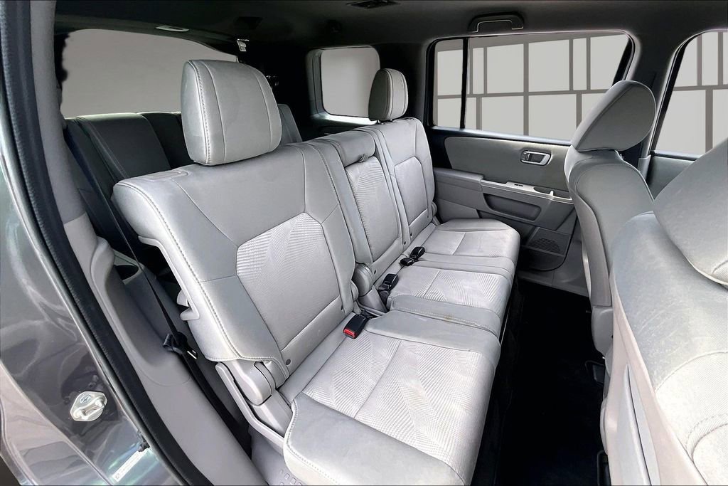 Used 2015 Honda Pilot LX image 23