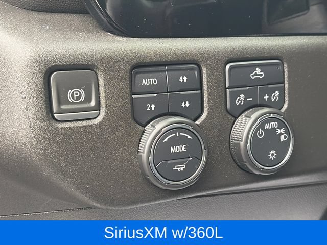 Used 2023 Chevrolet Silverado 1500 LT AWD/4WD image 18