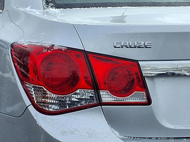 Used 2015 Chevrolet Cruze LT image 21