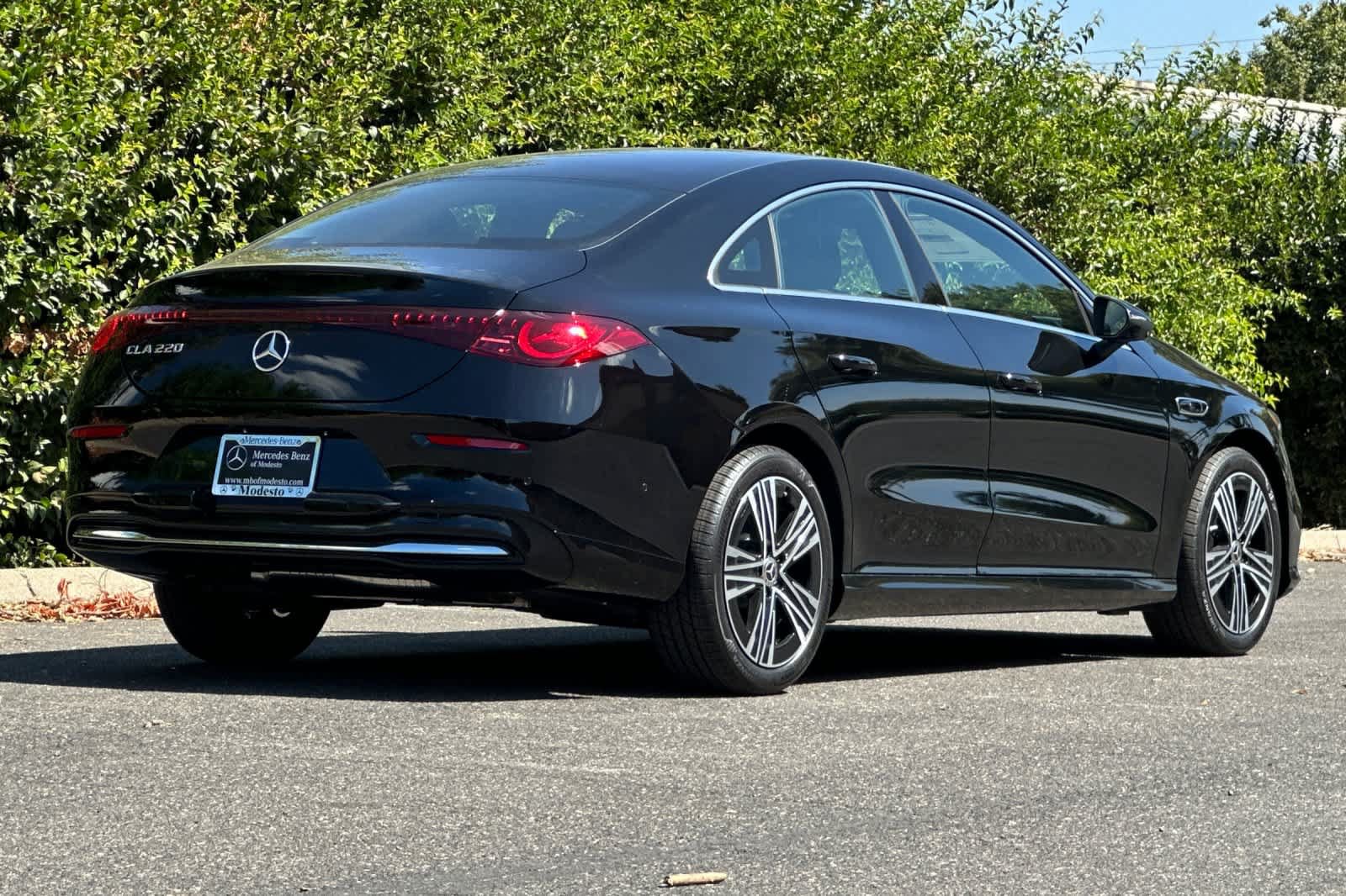 New 2027 Mercedes-Benz CLA 220 image 3