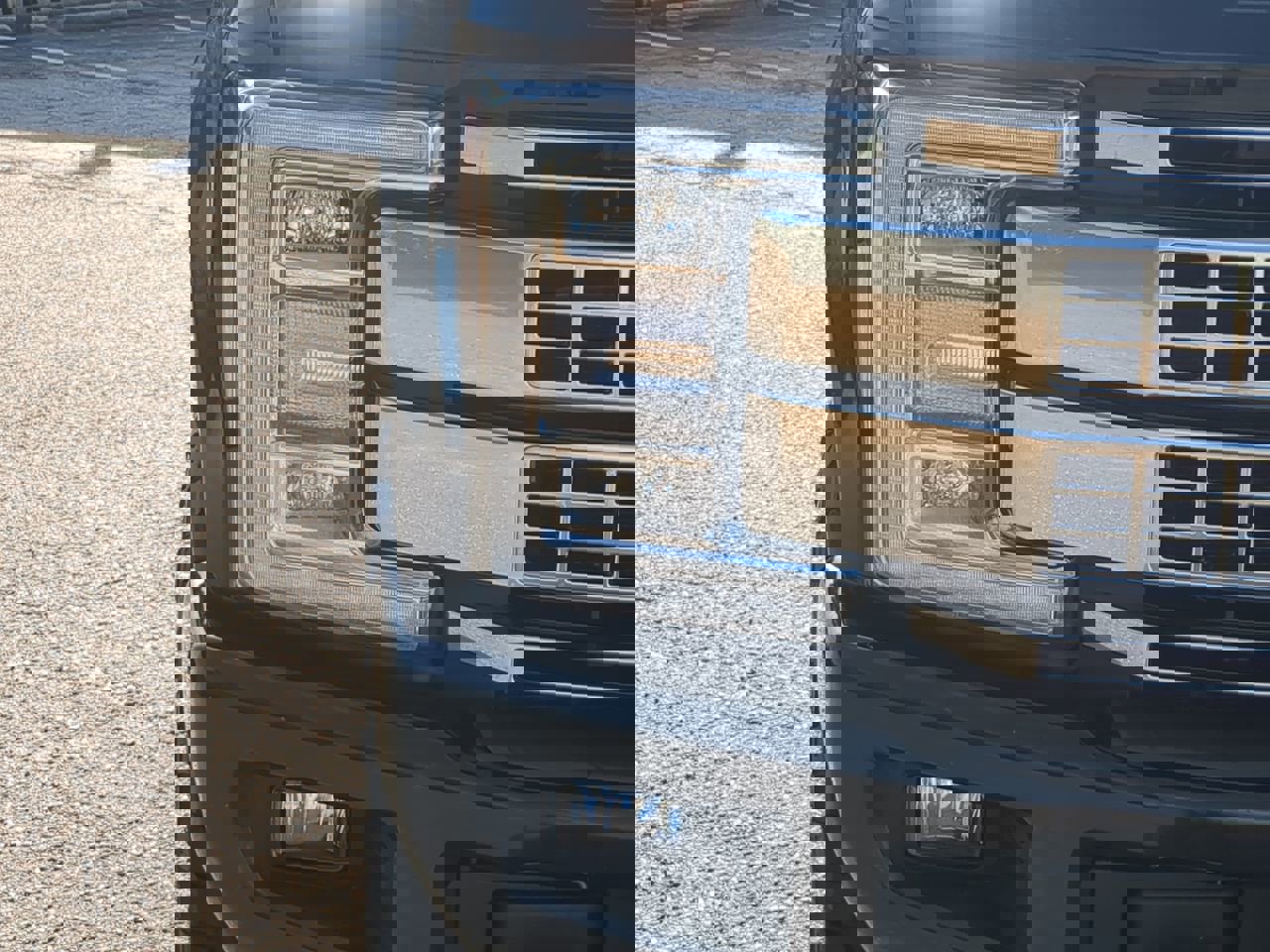 Used 2019 Ford F350 Platinum w/ Platinum Ultimate Package image 8