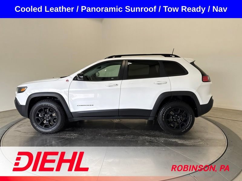 Used 2022 Jeep Cherokee Trailhawk w/ Sun, Sound & Nav Group AWD/4WD image 4