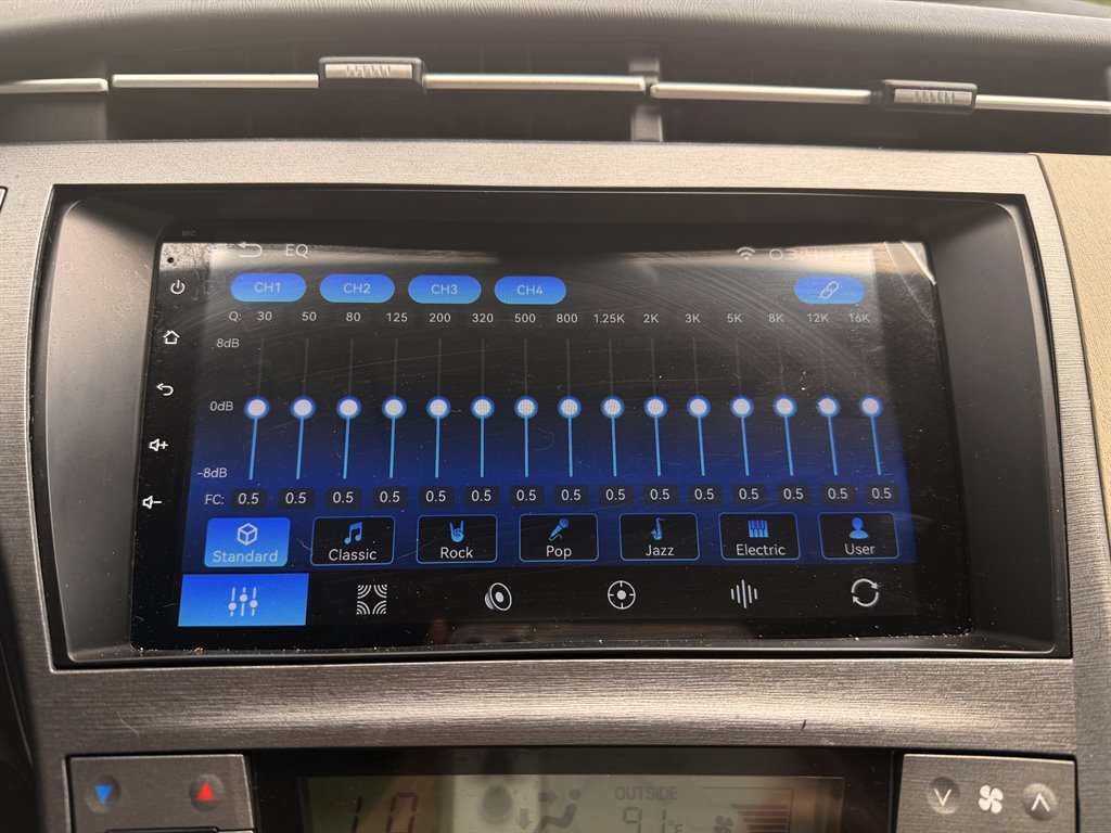 Used 2015 Toyota Prius Two FWD image 16