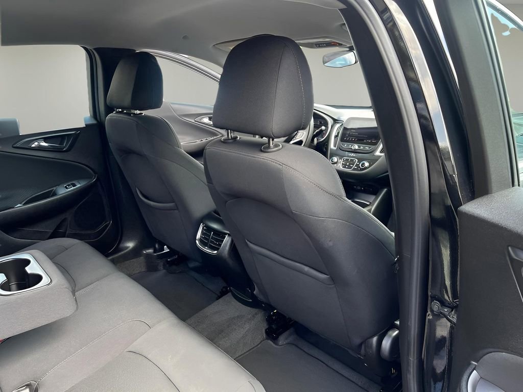 Used 2022 Chevrolet Malibu LT image 22