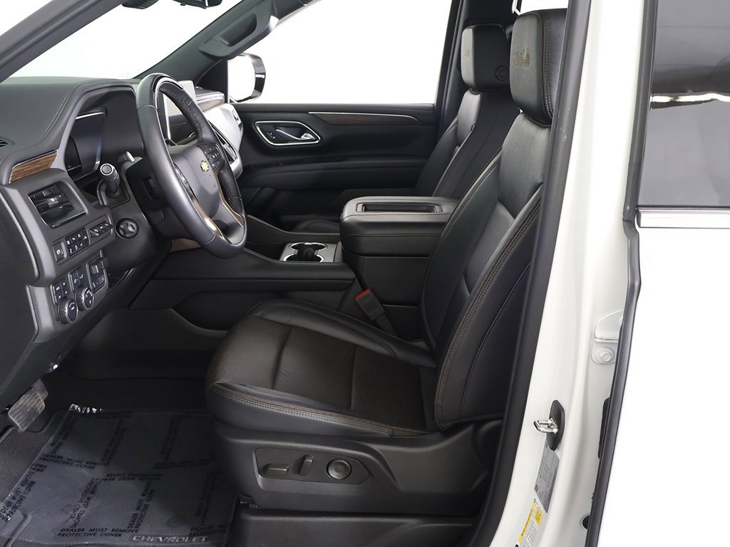 Used 2024 Chevrolet Tahoe High Country w/ Advanced Technology Package image 32