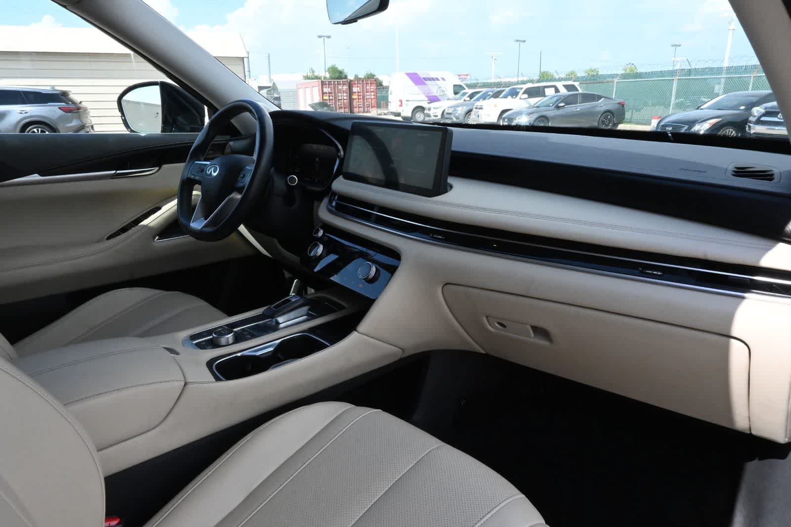 Certified 2023 INFINITI QX60 Sensory w/ Cargo Package FWD image 23