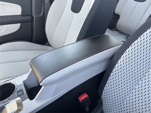 Used 2011 Chevrolet Equinox LS image 21