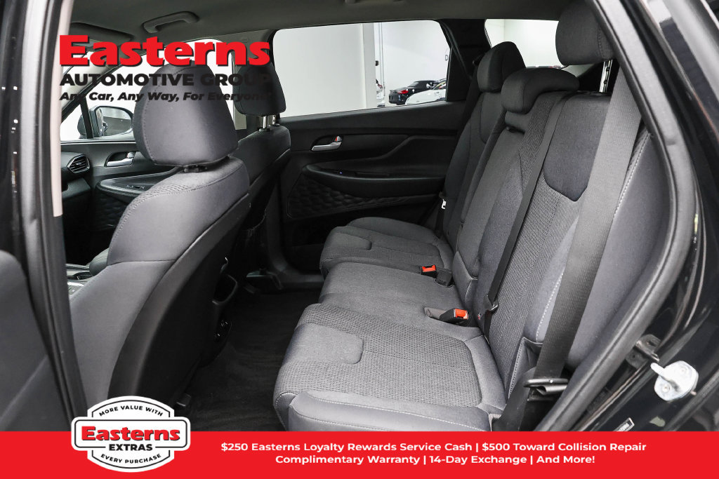Used 2019 Hyundai Santa Fe SE FWD image 21