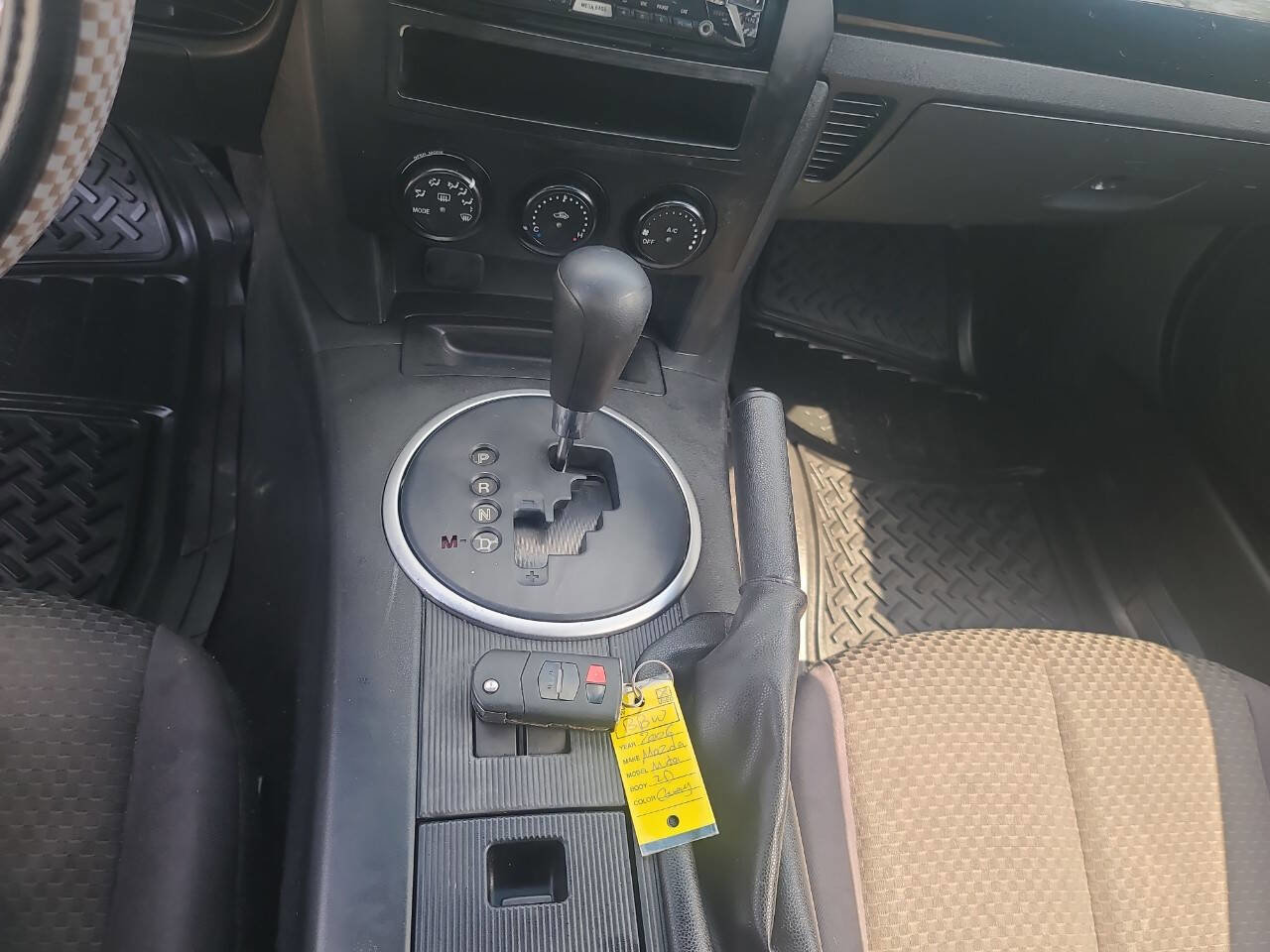 Used 2006 MAZDA MX-5 Miata Touring image 16