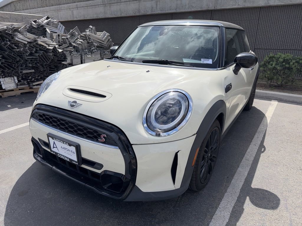 Used 2023 MINI Cooper S image 2