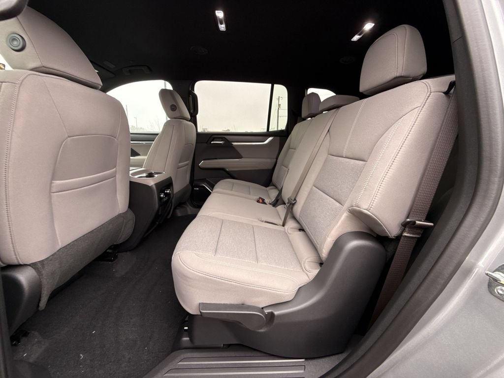 New 2026 GMC Acadia Elevation FWD image 24
