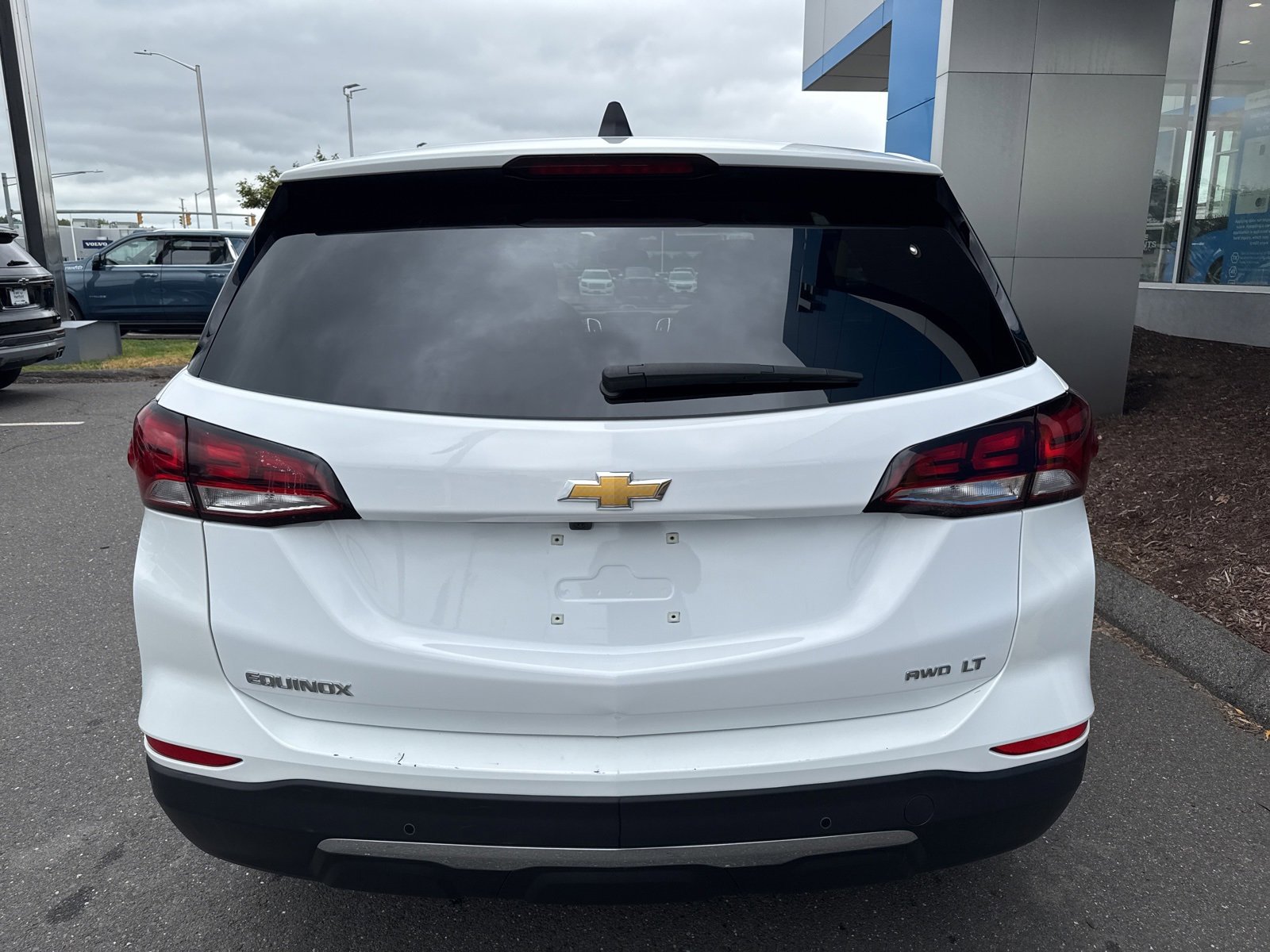 Used 2024 Chevrolet Equinox LT image 7