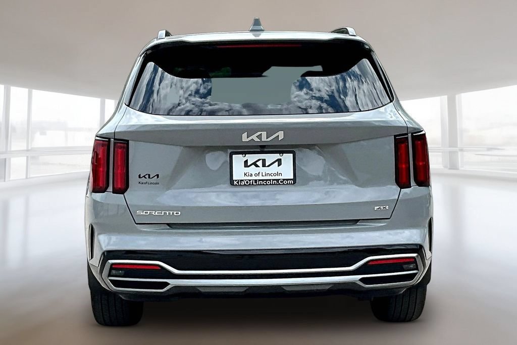 Certified 2023 Kia Sorento SX AWD/4WD image 5