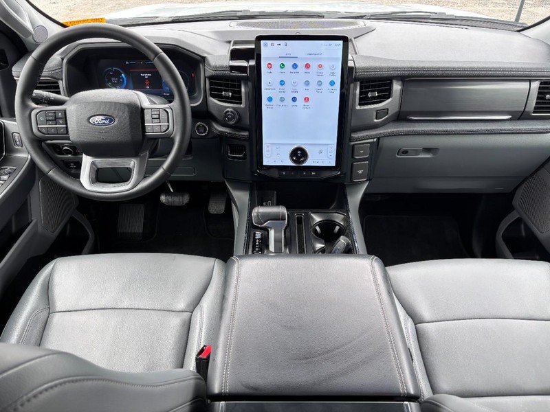 Used 2025 Ford F150 Lightning Flash AWD/4WD image 15