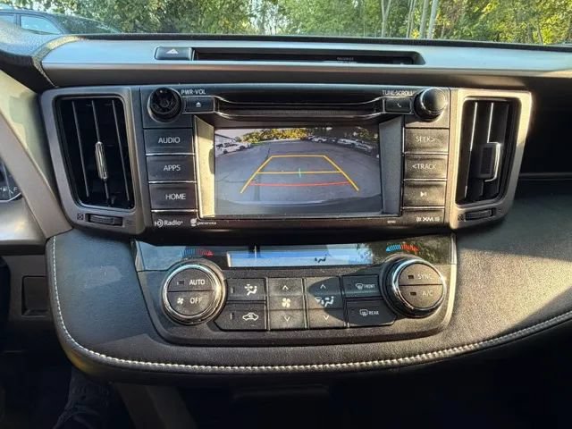 Used 2016 Toyota RAV4 XLE AWD/4WD image 18