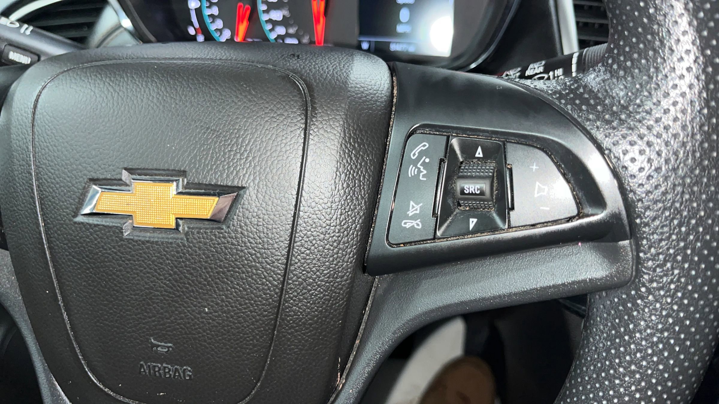 Used 2021 Chevrolet Trax LS w/ Tint and Cruise Package image 30