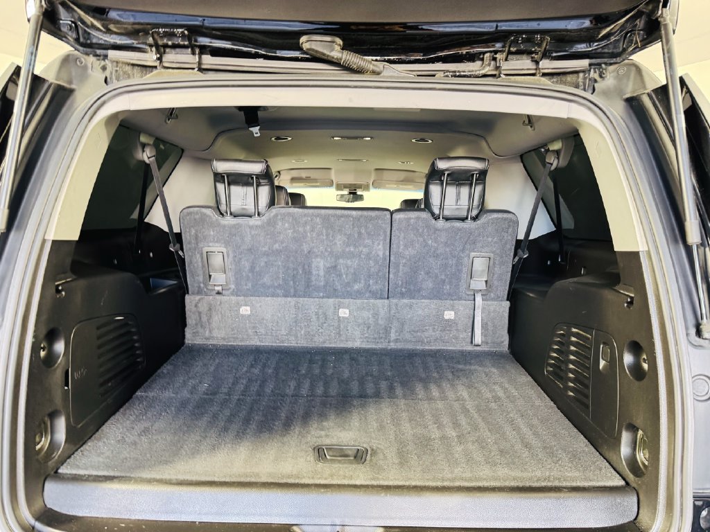 Used 2019 GMC Yukon XL SLE w/ HD Trailering Package RWD image 24