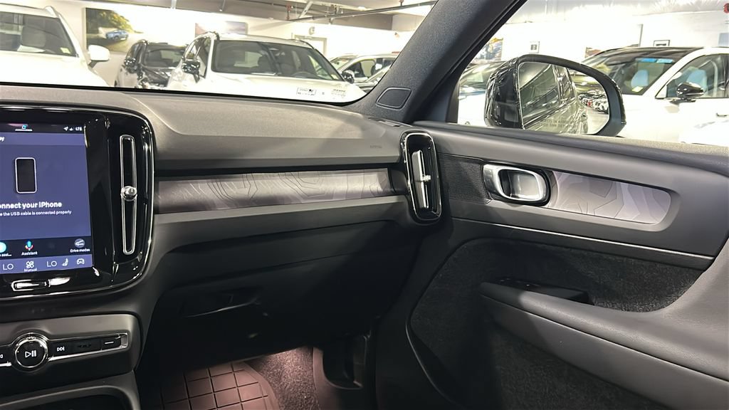 Certified 2023 Volvo XC40 Recharge Plus w/ Protection Package Premier AWD/4WD image 26